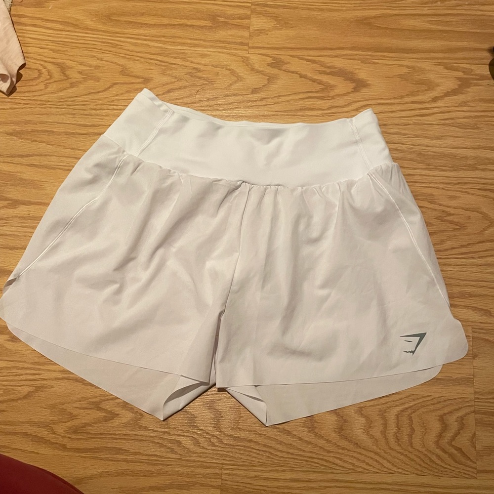 NWOT gymshark shorts